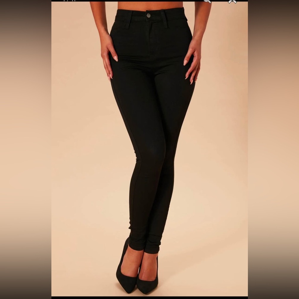 Fashion Nova high waist skinny jeans